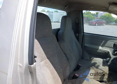 2005 Chevrolet Colorado z USA, uszkodzony, nr VIN 1GCCS148X58152499